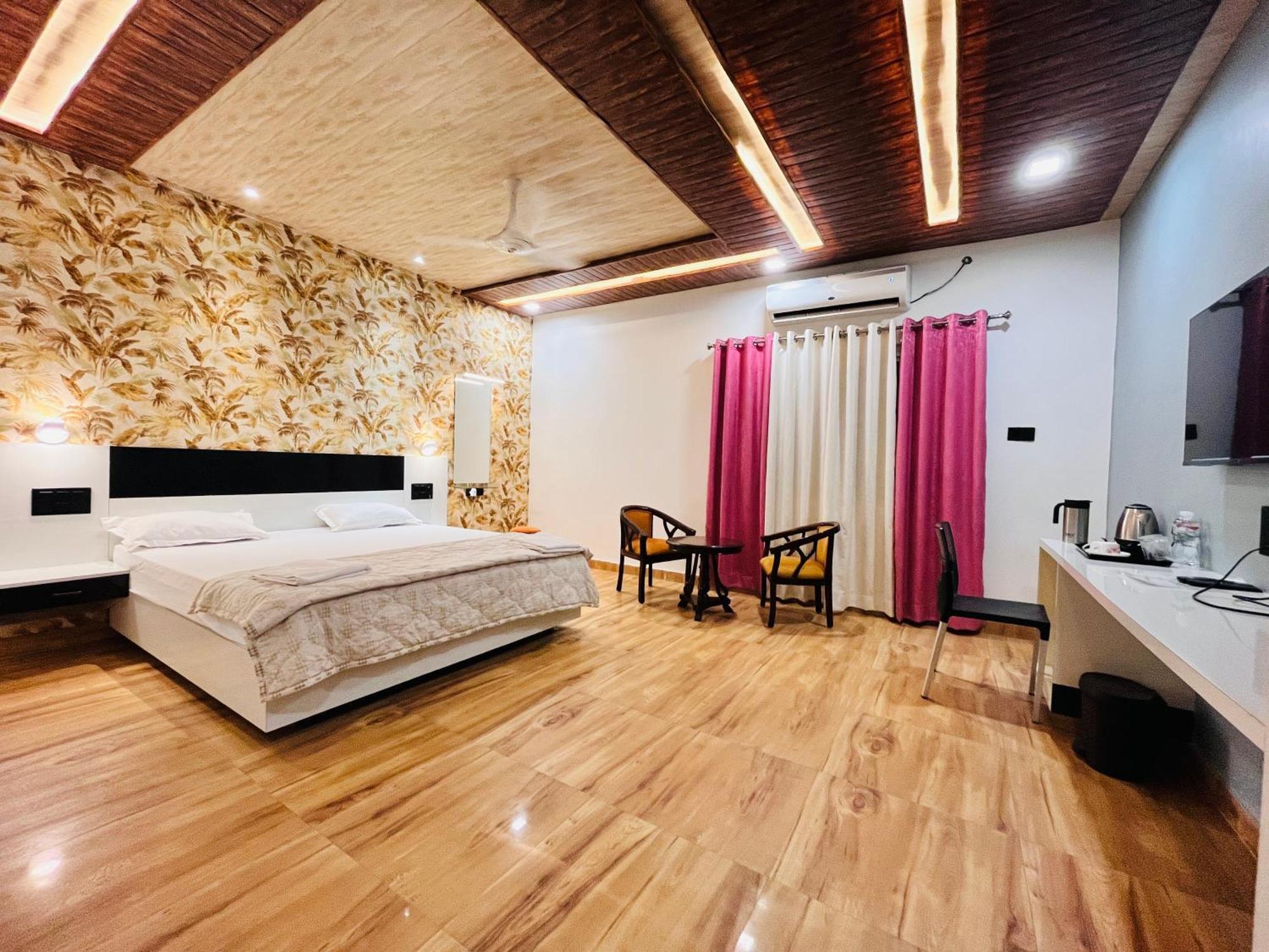 Hotel Buddha Park, Paharia, ורנאסי מראה חיצוני תמונה
